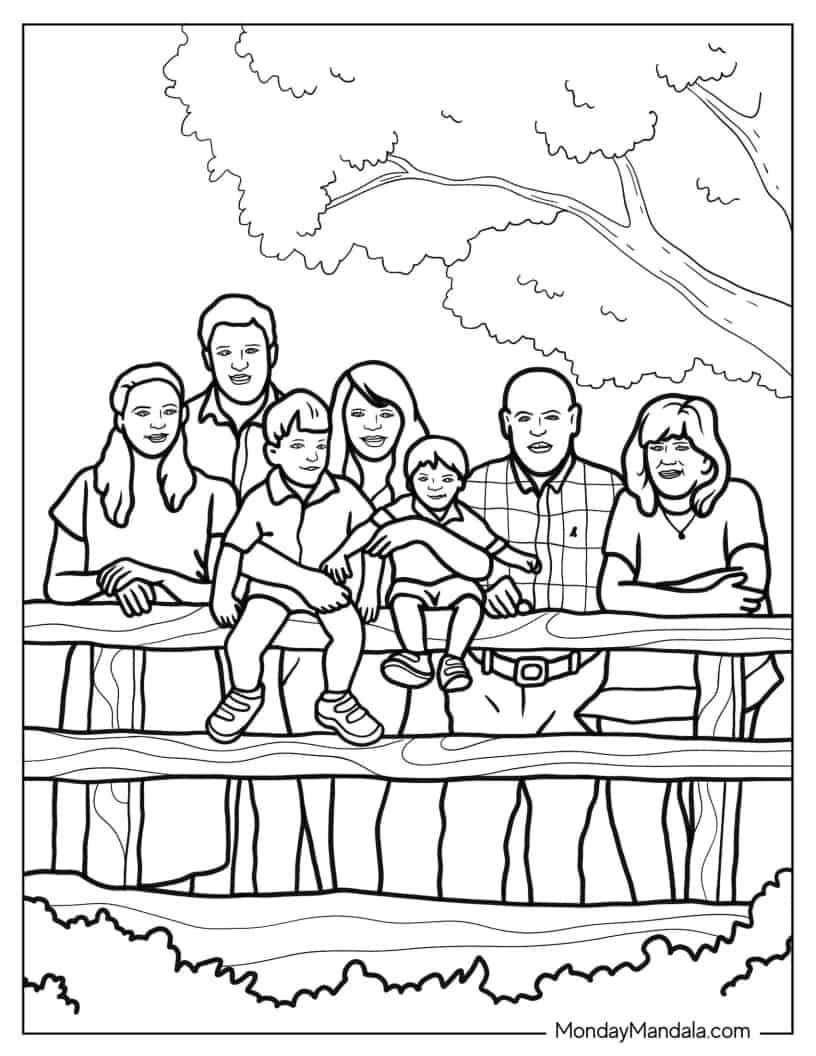 large.Coloring-Page-Of-An-Extended-Family.jpg.81b99580a2cfc66e80d08773a7965464.jpg